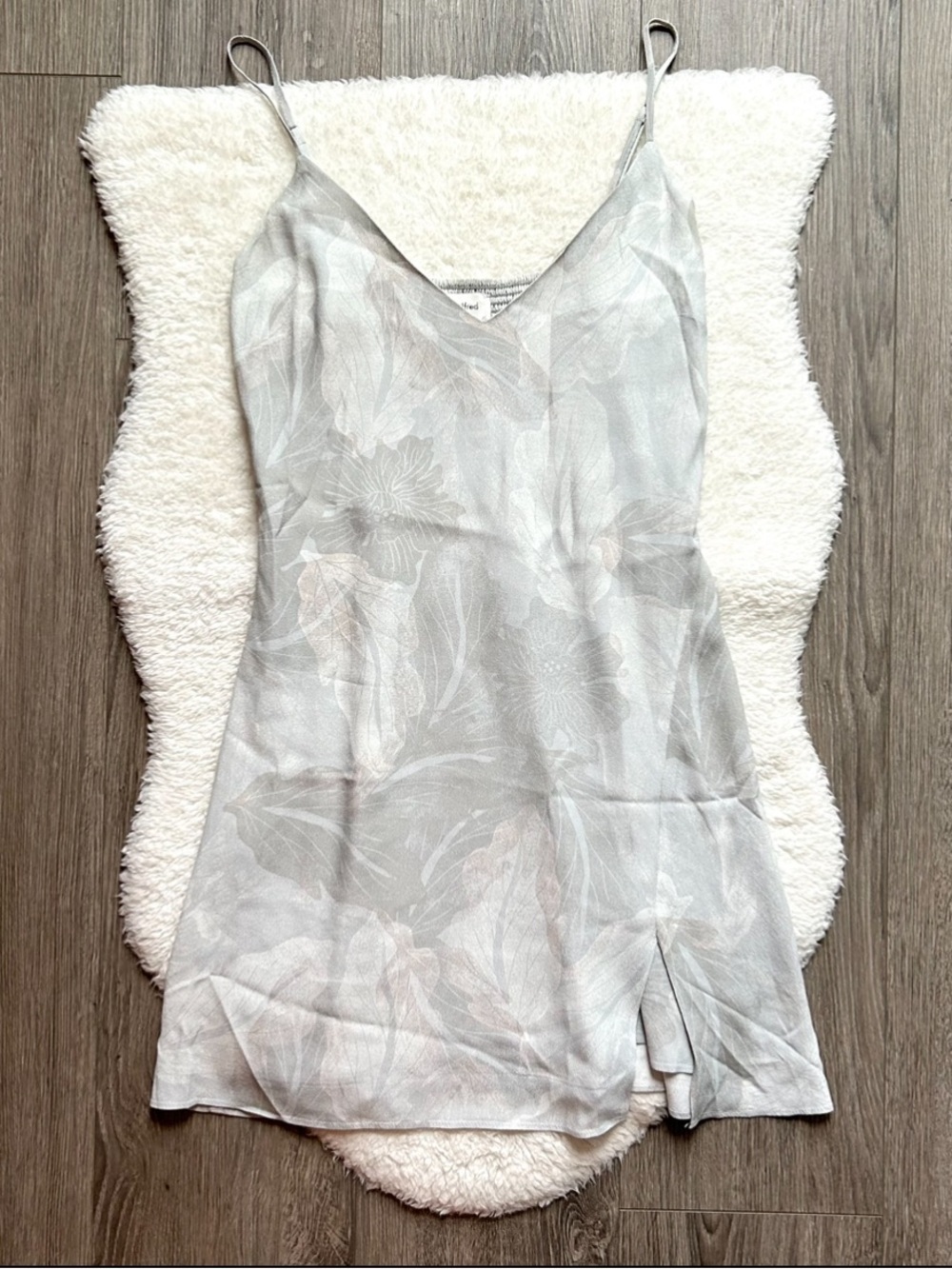 Aritzia Wilfred Gray Leaf Printed Slip Cocktail Dress